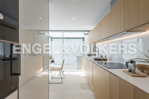 piso-de-excelentes-calidades-y-diseño-cocina (2)