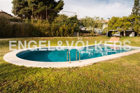 impresionante-villa-en-peñíscola-piscina