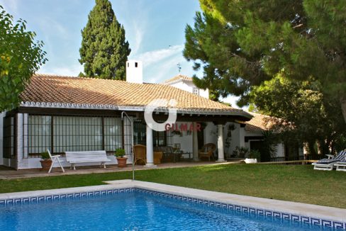 Portal Inmobiliario de Lujo en El Candado, presenta chalet premium venta en Málaga, casa de alta gama para comprar y hogar de lujo en venta en Málaga Este.