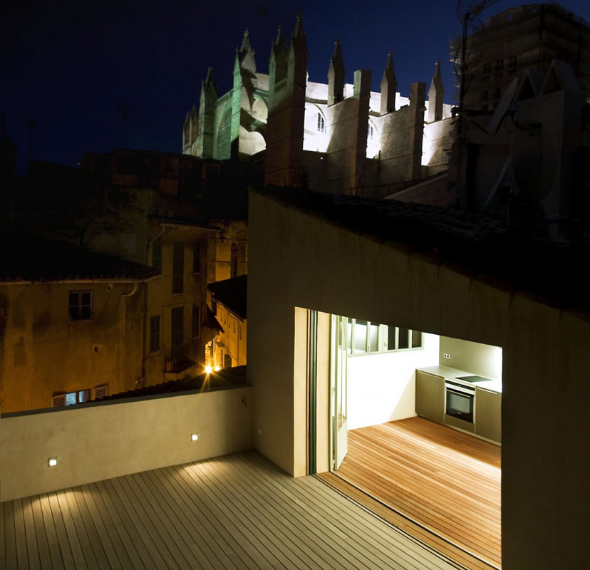 Portal Inmobiliario de Lujo en La Seu - Cort - Monti-Sion, presenta chalet de lujo venta en Mallorca, casas lujosas para comprar y viviendas independientes en venta en Ciutat Antigua.