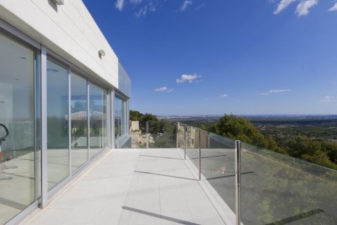 diseño-y-sofisticación-con-excelentes-vistas-terraza (1)