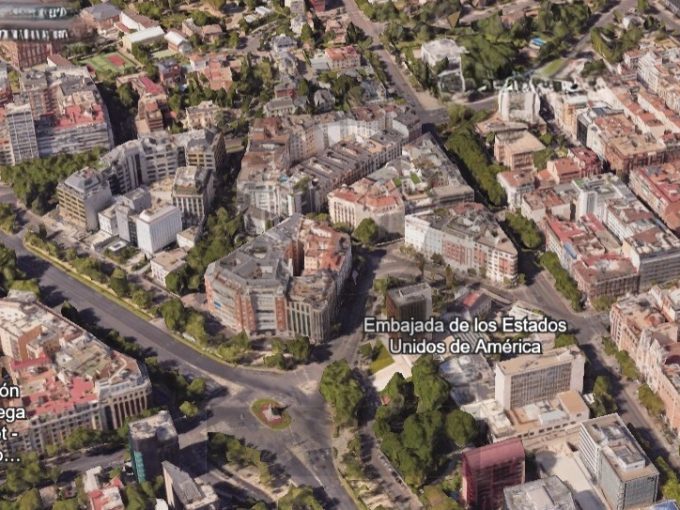 Exclusivo piso a estrenar en López de Hoyos, 243 m², 4 dormitorios y 4 baños, diseño moderno en el Barrio de Salamanca Madrid.