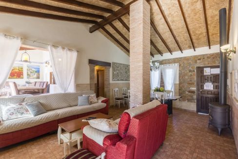 Casa de lujo en Jalón con 3 villas, 12 dormitorios y alta rentabilidad