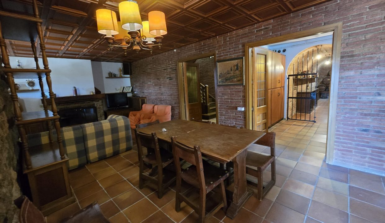 269e647e-6225-47fe-a09e-bd63da9c9a25