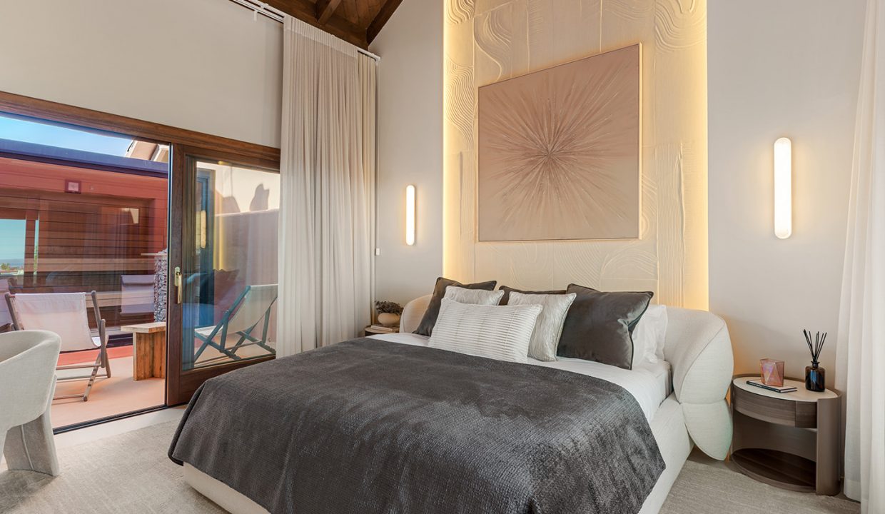 Torre Bermeja 521 Master Bedroom-3